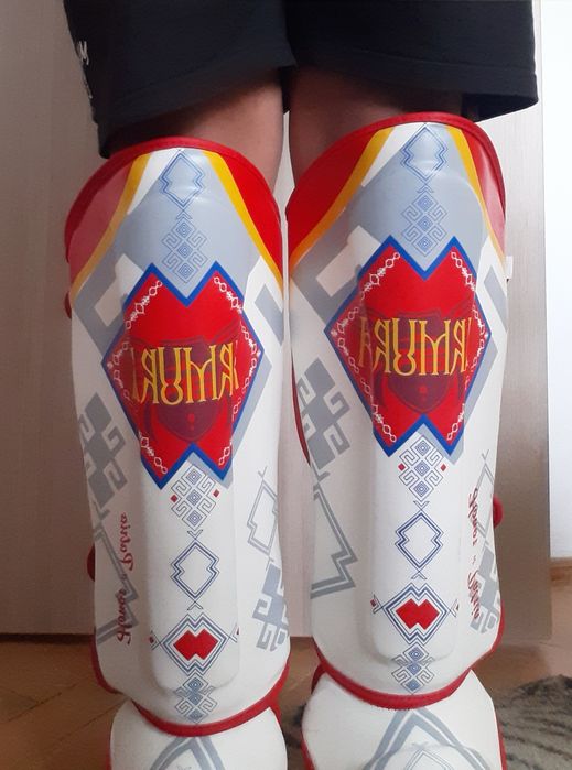 Tibiere kickbox armura Honor et Patria limited edition