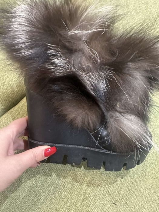 Боти с естествен косъм