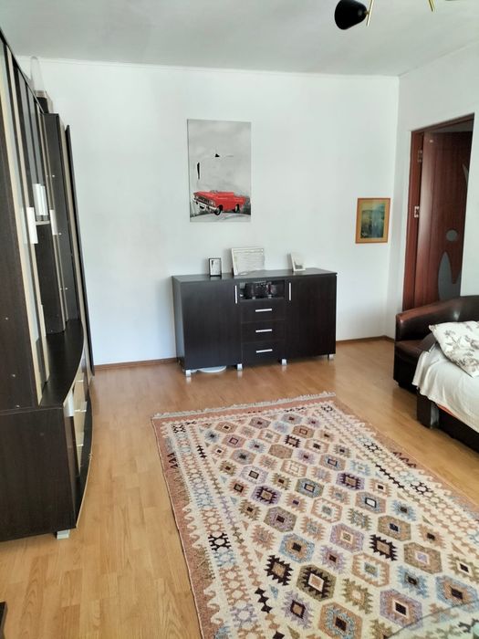 Apartament 2 camere in chirie