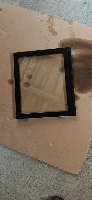 Sticla laterale si geam vitrine pt.spatii comerciale