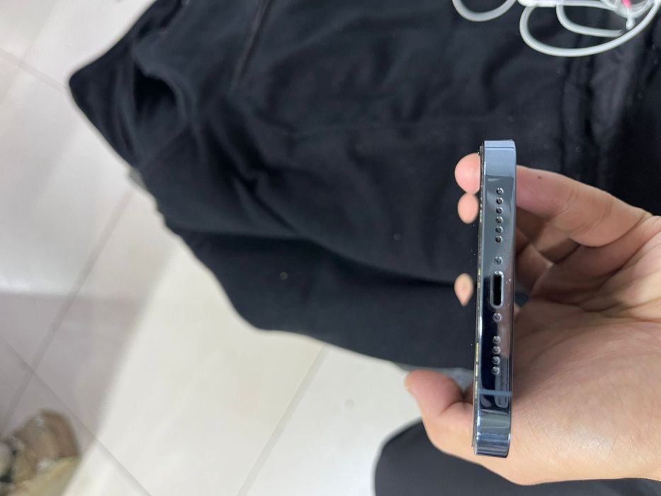 iPhone 13pro max 128GB