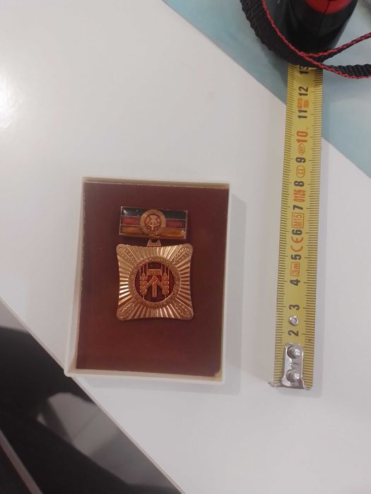 Медал на социалистическия труд от ГДР