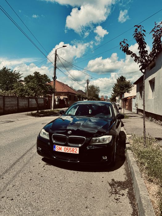 BMW 3 Series 2011 — imagine 5