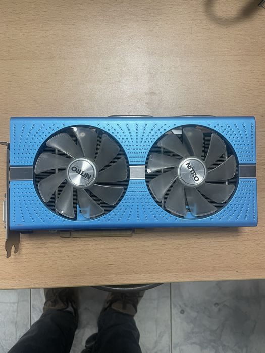 Vand placa video Amd Radeon RX580 SapphireNitro Plus de 8Gb