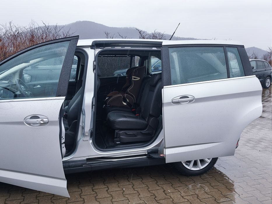 Ford Grand C-Max sau schimb cu Ford  S-Max, VW Sharan, Seat Alhambra, Renault Grand Scenic facelift, Renault  Espace