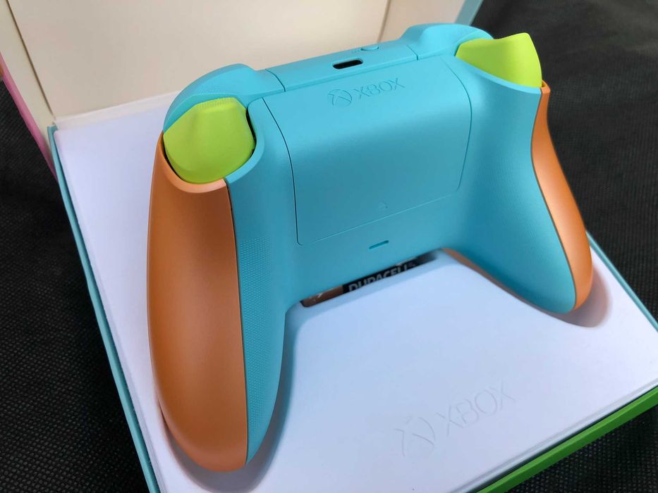 Controller Xbox Series X/S OPI "Sunkissed Vibes"; Editie Speciala; Wireless