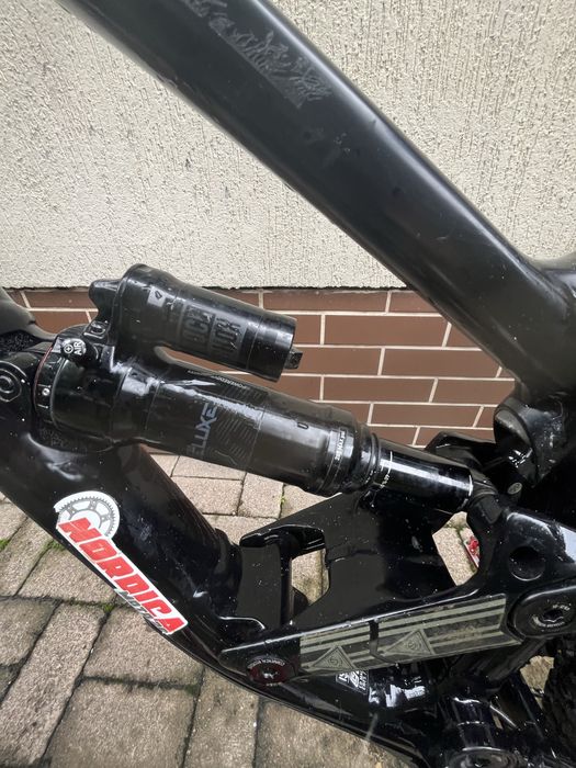 bicicleta downhill commencal fourious 2017