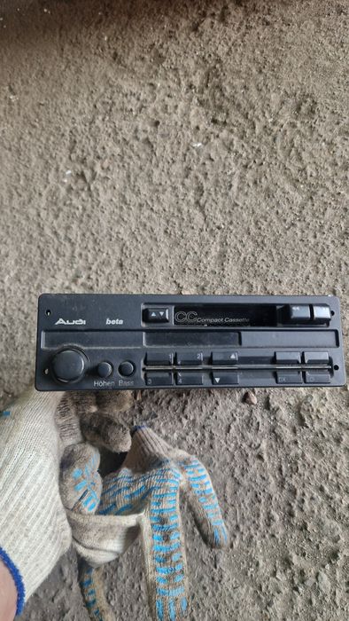 Запчасти на ауди 80б4