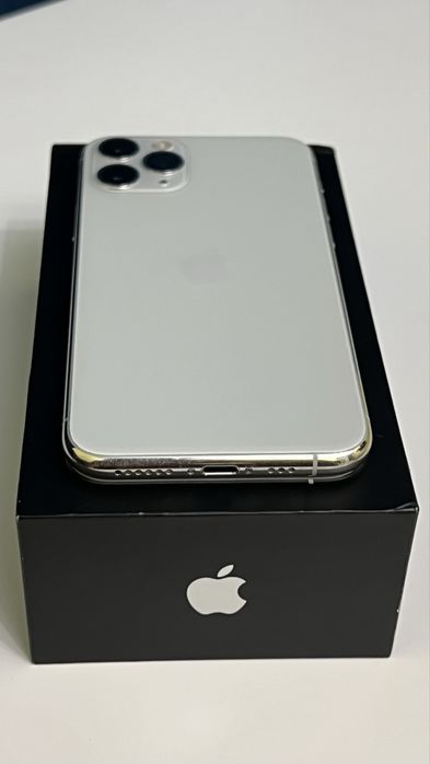iPhone 11 Pro, 64, как новый. Срочно!