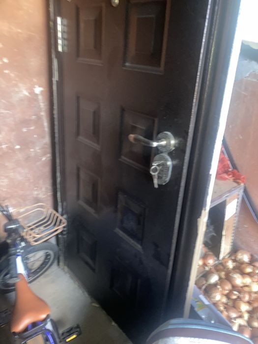 Дверь хорошы не ползавалис