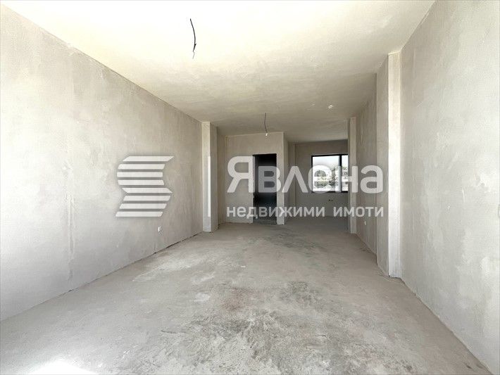 Продава се Двустаен апартамент в Варна, м-т Траката - 127 кв.м за 1111 €/кв.м - Снимка #8