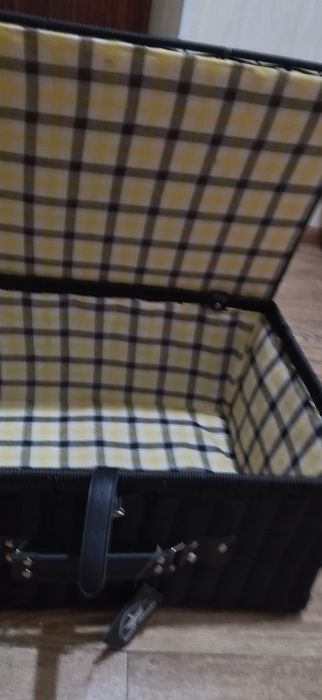 Подарочный чемодан