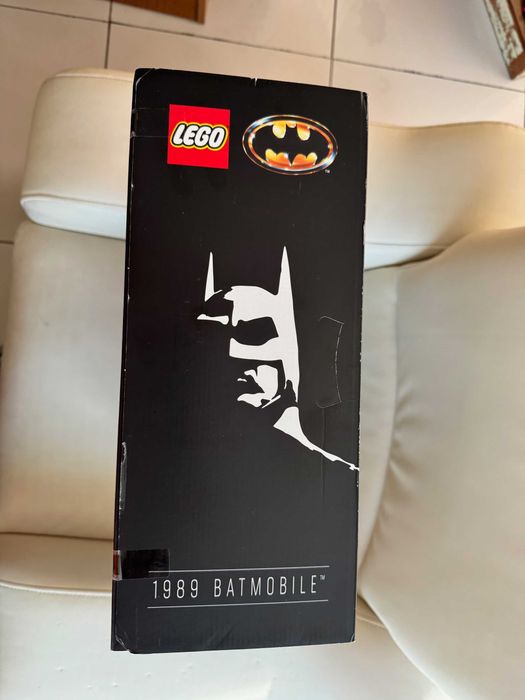 Lego Batman Batmobile 76139 retired rare