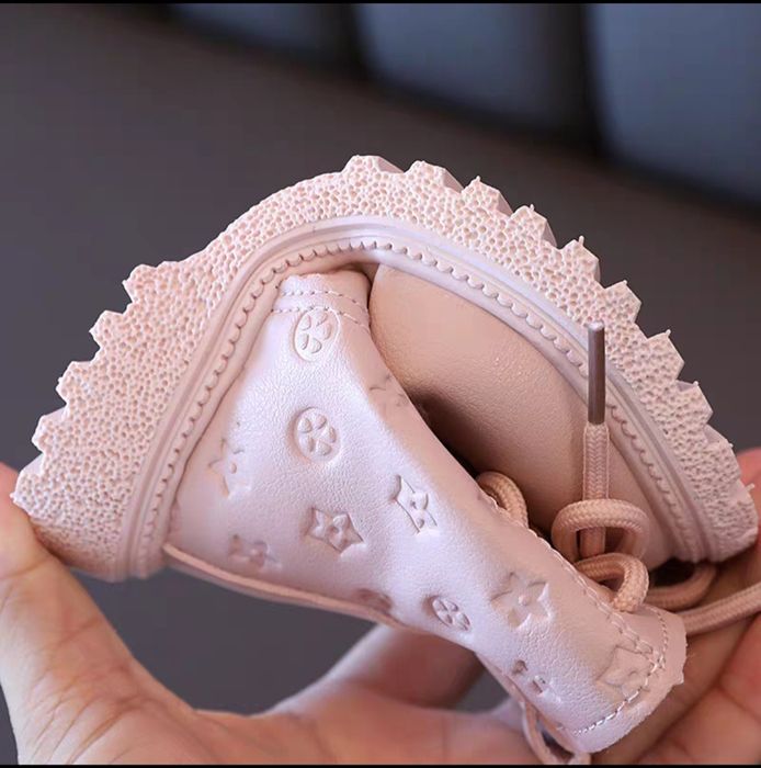 Новые демисезонные сапожки