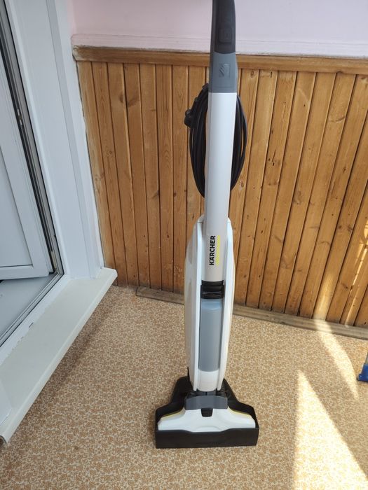 Пылесос швабра моющий Karcher