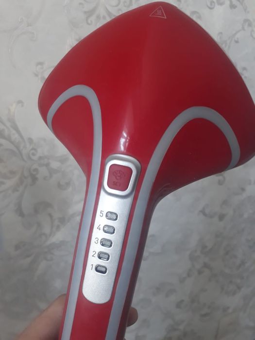 Tefal вертикальный отпариватель 1700 W