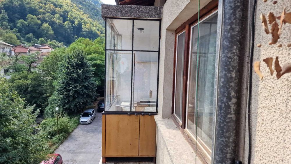 Продава се Четиристаен апартамент в Тетевен - 93 кв.м за 861 €/кв.м - Снимка #12