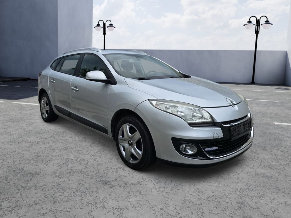 RENAULT Megane