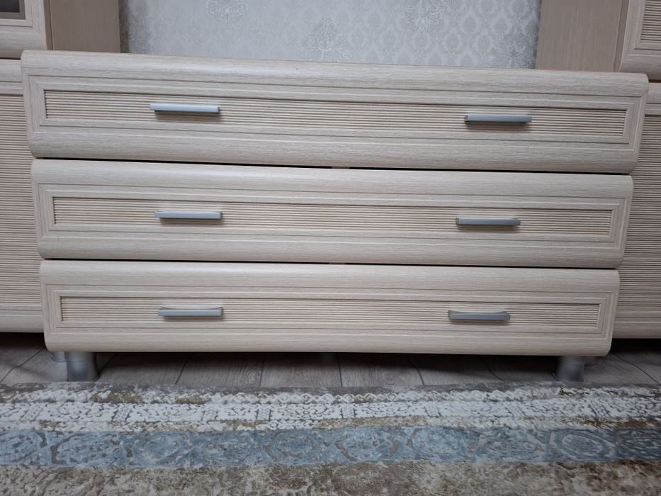 Горка для гостиной