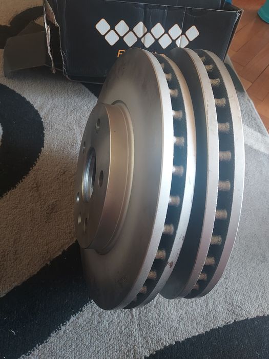 Discuri noi frana fata  premiere classe Opel insignia