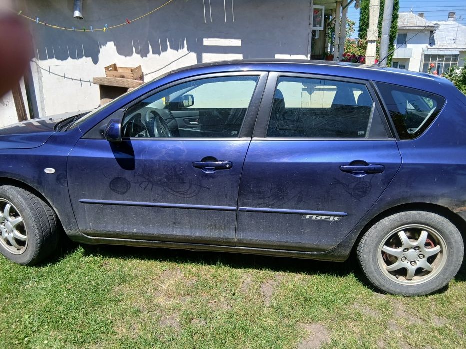 MAZDA 3 2006