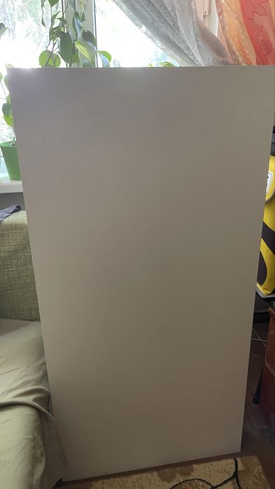 Продам журнальный столик