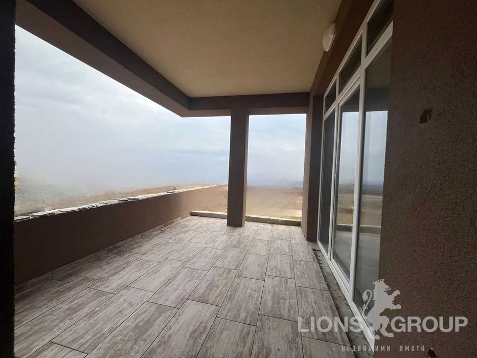 Продава се Къща в Варна, м-т Боровец - юг - 200 кв.м за 975 €/кв.м - Снимка #11