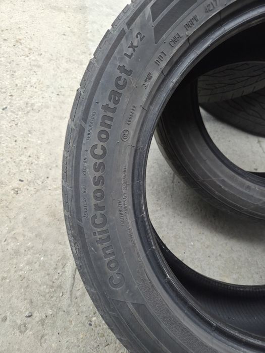 4 броя 225 55 18 Continental Conticrosscontact LX2 FR борд 225/55 R18 за 4x4 джипове или SUV.