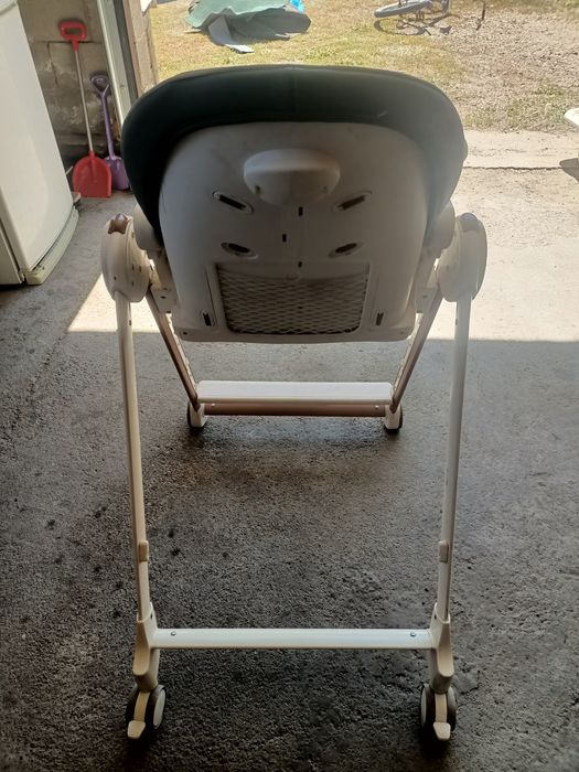 Продам кресло для кормления