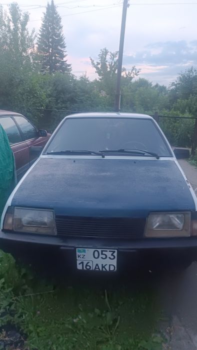 Продам авто ваз 21099 на ходу