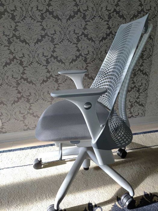 Стул - Herman Miller Sayl — Оригинал