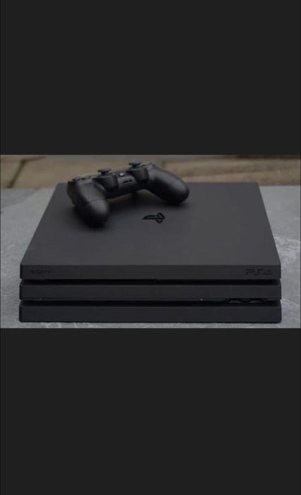 PlayStation 4 продам