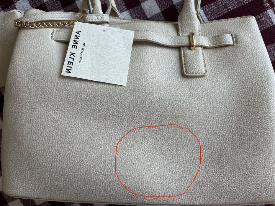 Намалена! Класическа чанта за ръка Anne Klein