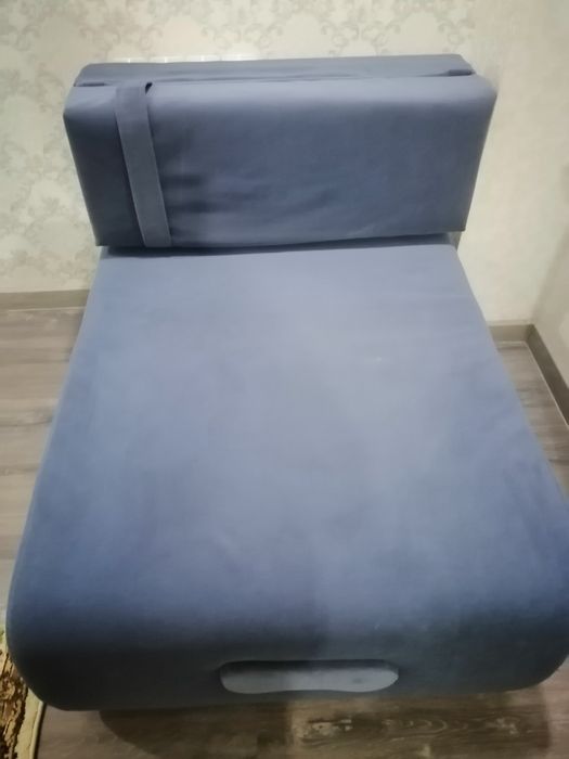 Продам кресло диван