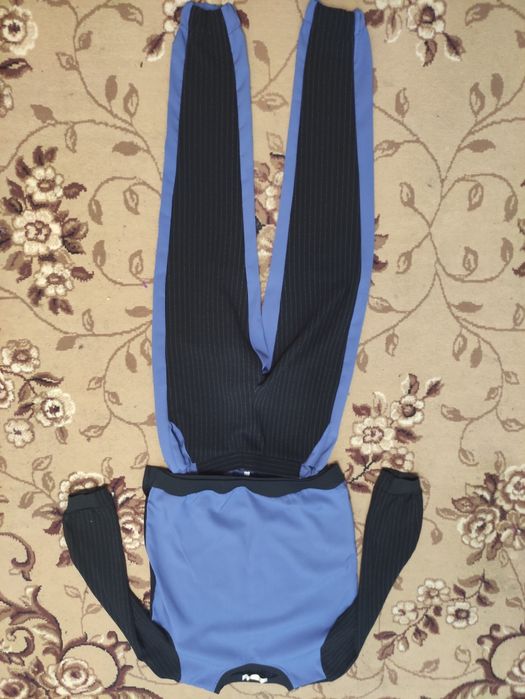 Продам классный костюм