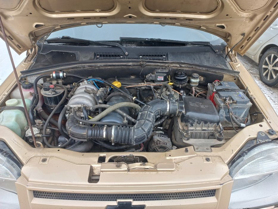 Нива шевролет 2005