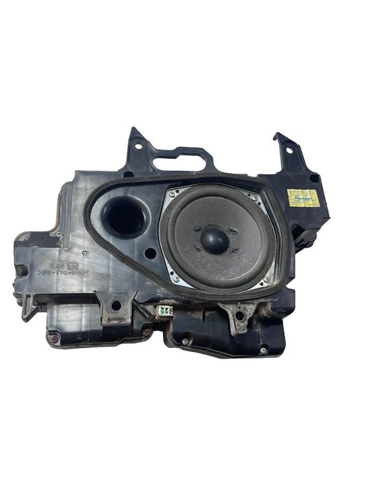 Subwoofer Toyota Land Cruiser Lj12_, Kzj12_, Trj12_, Kdj12_, Grj12_ 20