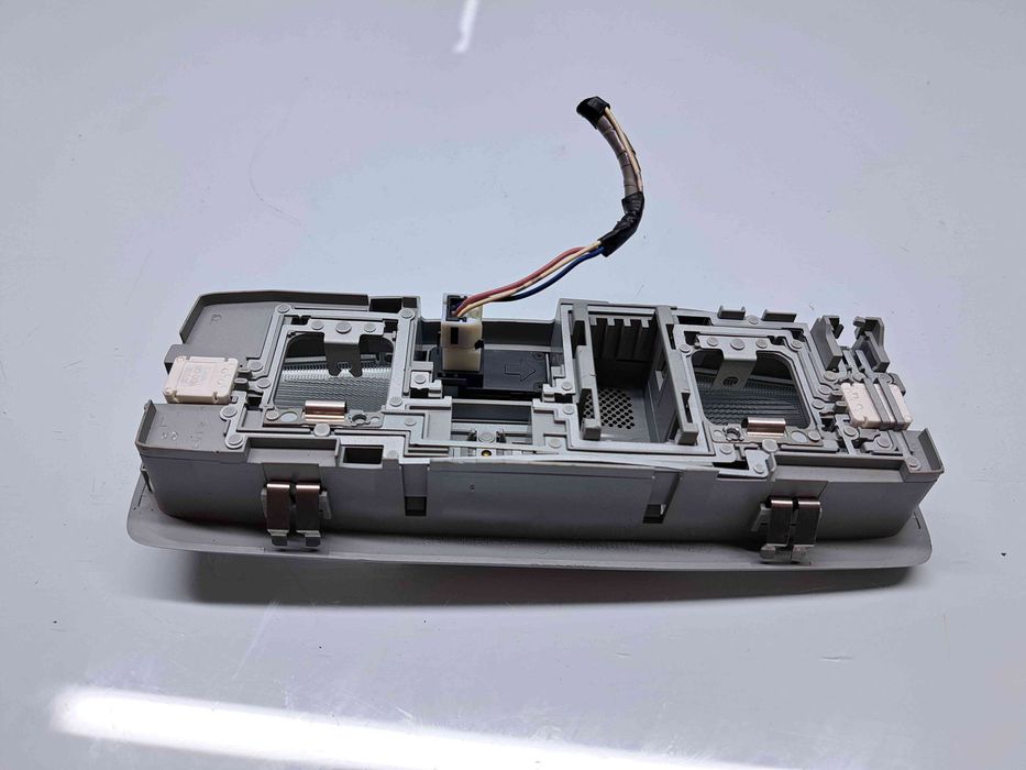 Plafoniera fata MITSUBISHI Outlander II [Fabr 2006-2015] OEM