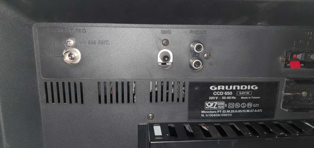 Аудио система GRUNDIG CCD650