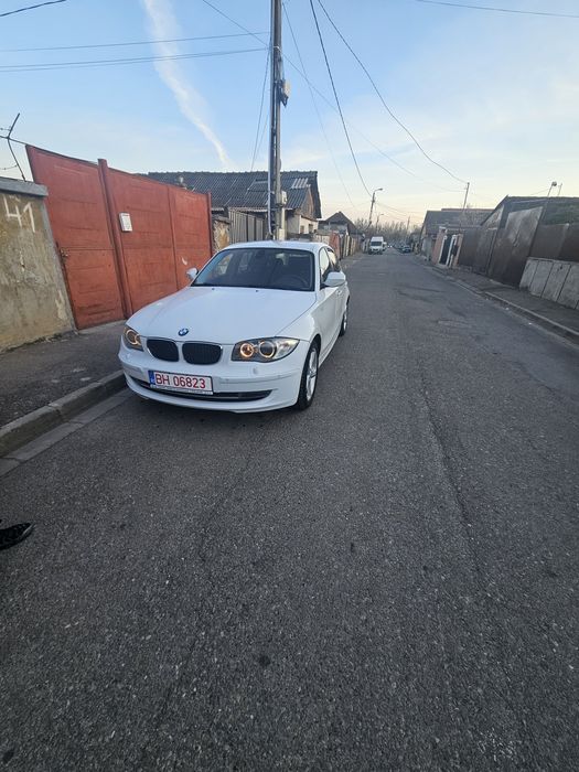 Vand  sau schimb Bmw seria 1