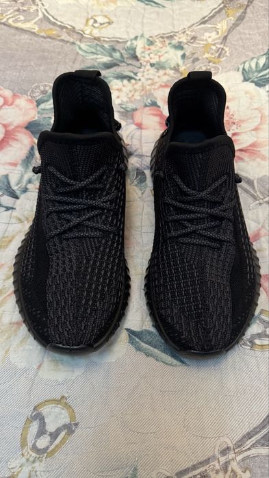 Кроссовки New 39