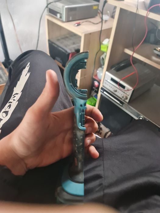 Jumatate dintr o carcasa makita BHP452 (partea stanga)