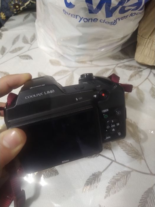 Nikon sifatli model ishlatish uchun qulay pul kerakligi uchun sotayapm