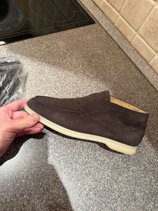 Продам лоферы Scarosso