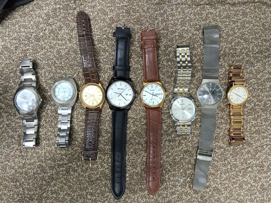 Продам часы наручные механические