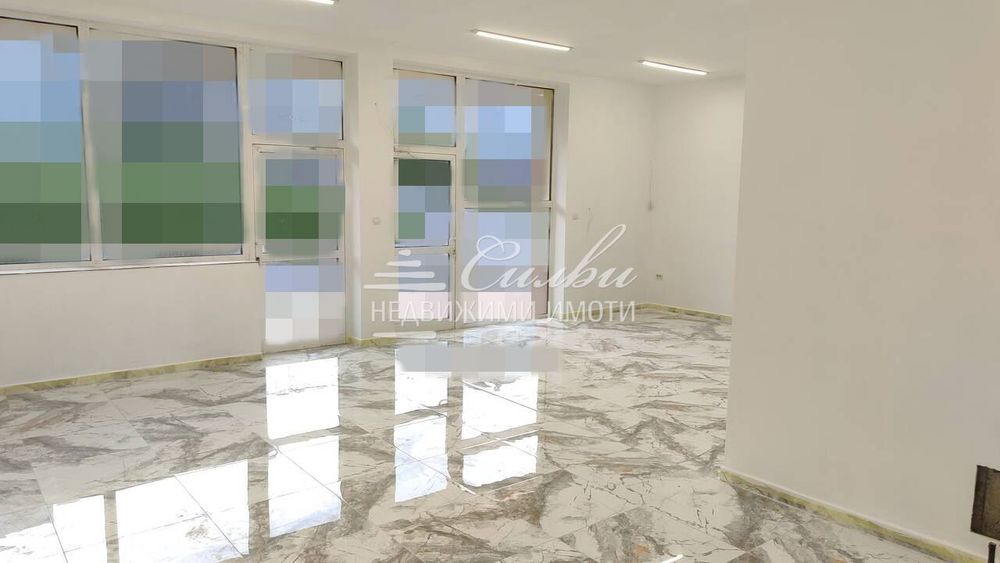 Дава се под наем Магазин в Шумен, Гривица - 95 кв.м за 561 € - Снимка #3