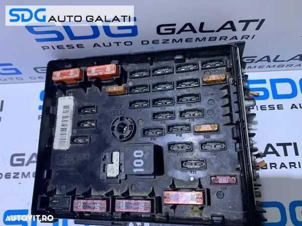 Panou Tablou Sigurante Seat Alhambra 2010 - Prezent Cod 3C0937125A [L4642]