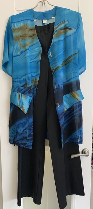 Женский костюм брючный