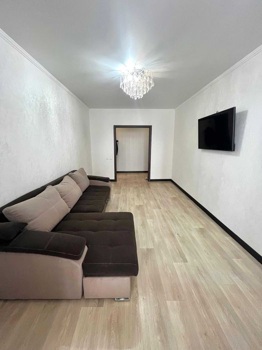 Продаётся 2 комн квартира