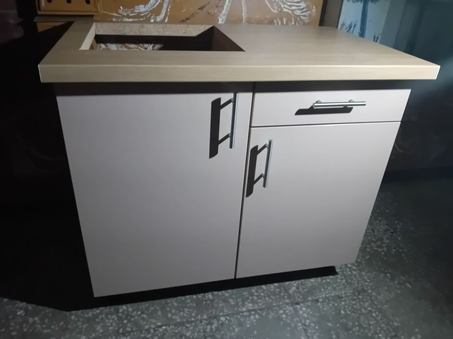 Vând dulap pentru chiuvetă bucătărie